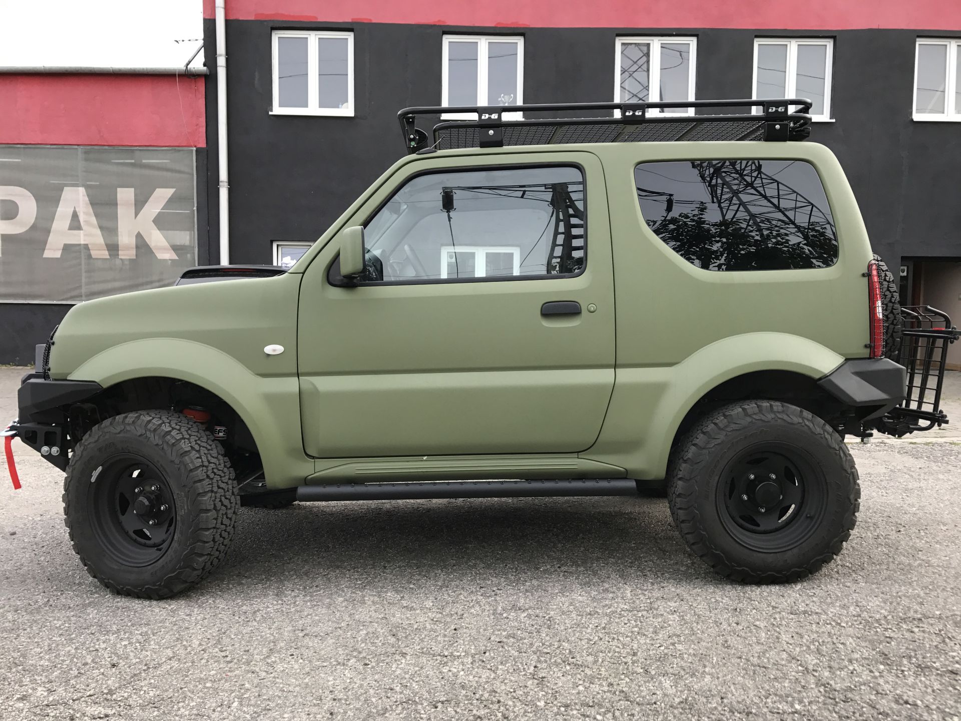 FELGI CZARNY MAT 15X7 E-15 5X139,7 SUZUKI UAZ - obrazek 6
