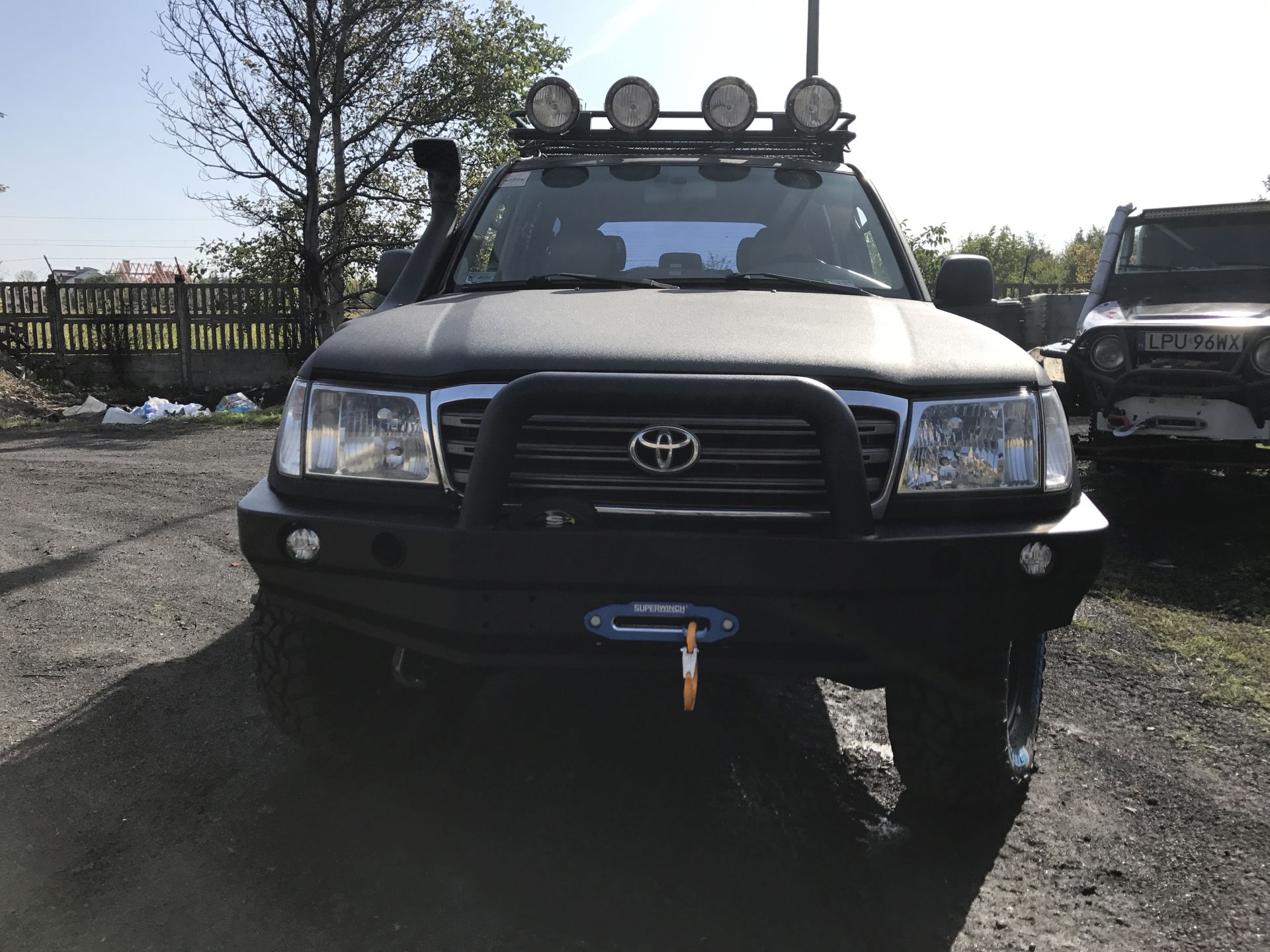 Zderzak stalowy przedni z bullbarem do Toyota LC-100 pod wyciągarkę - obrazek 2