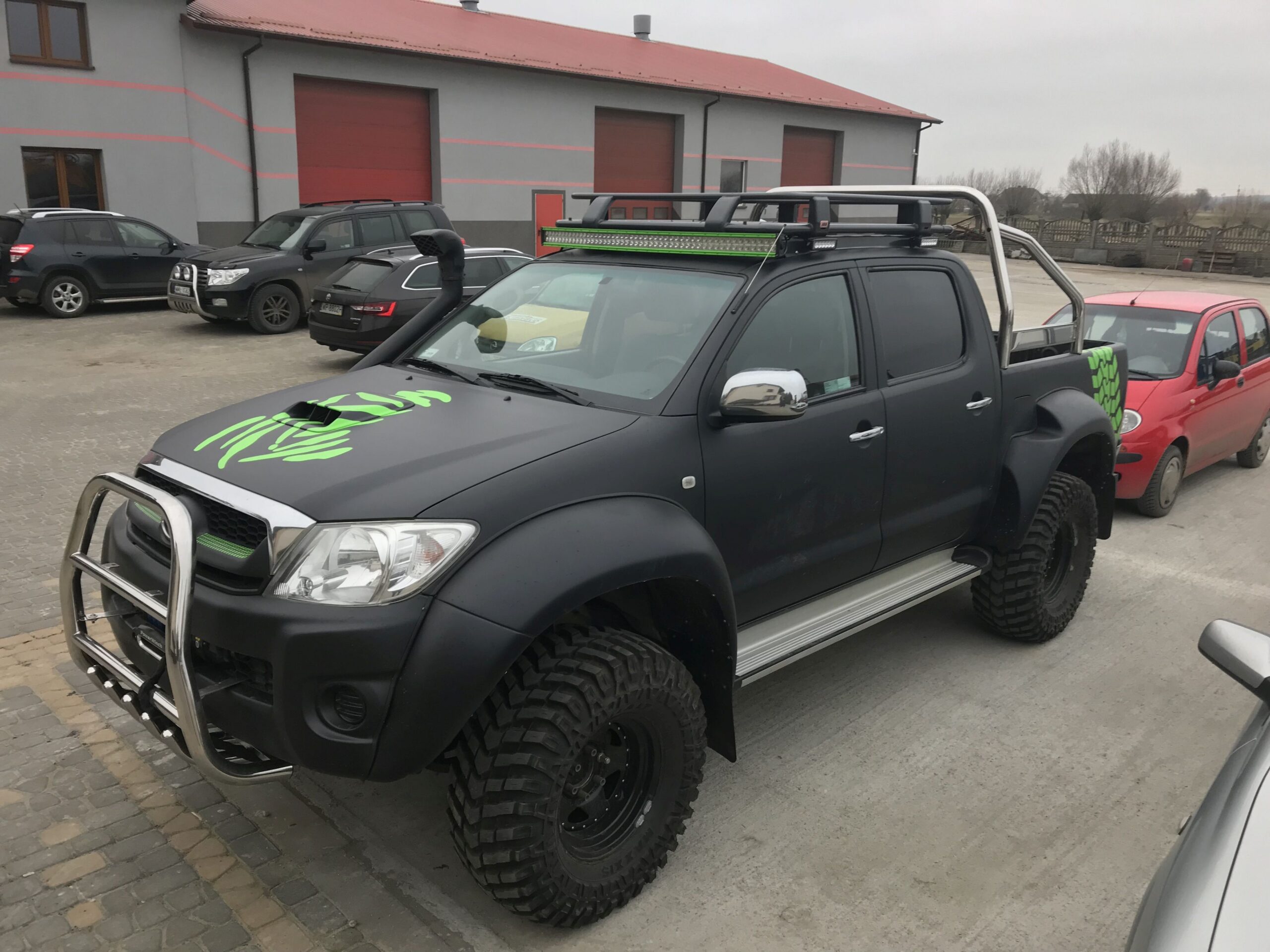 POSZERZENIA BŁOTNIKÓW TYPU ARCTIC TOYOTA HILUX 2005- - Image 3