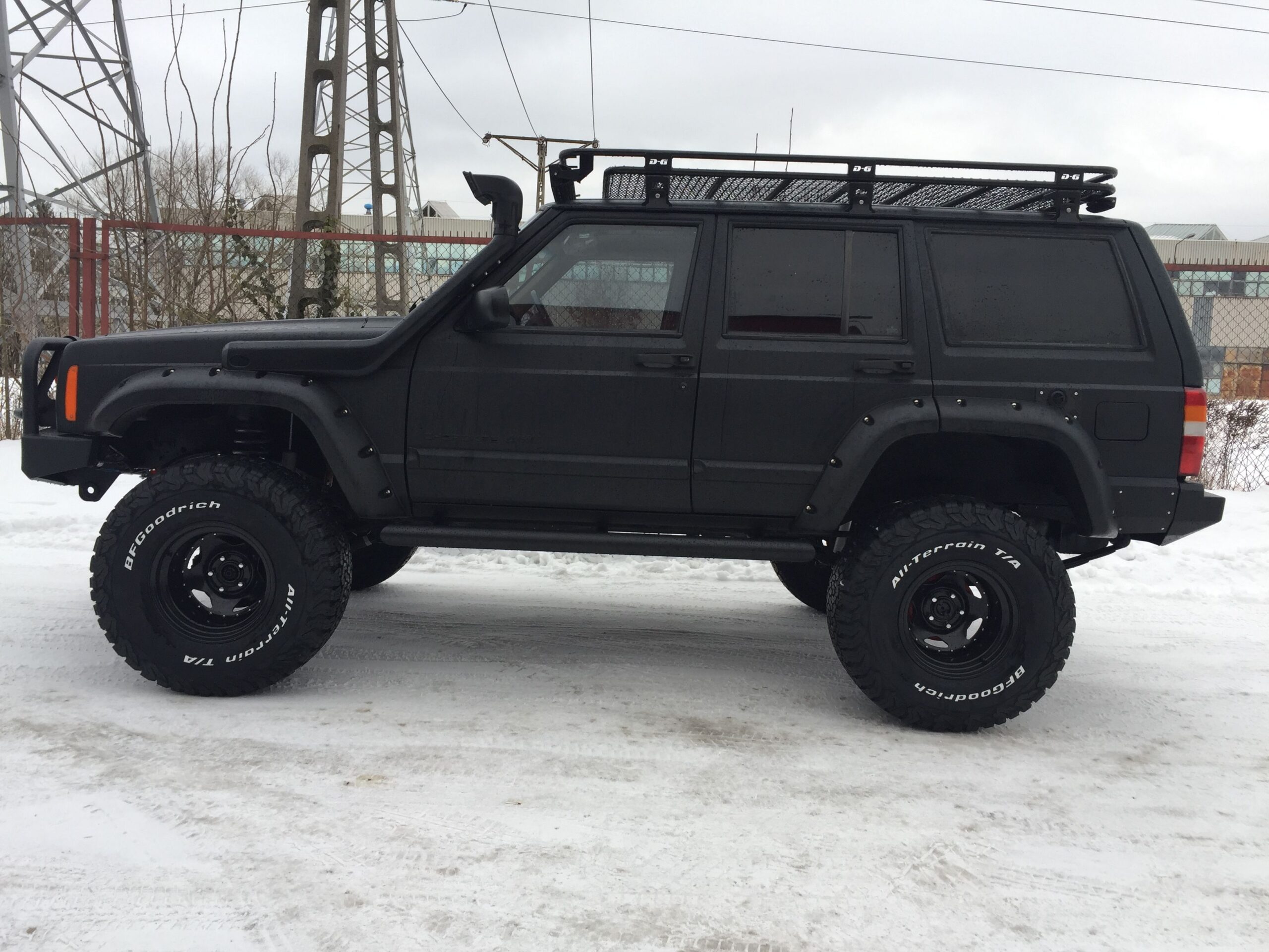 FELGI STALOWE CZARNY MAT 15X10 5X114,3 JEEP CHEROKE - Image 5