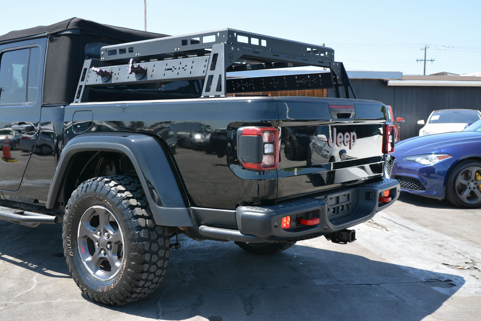 Zderzak tylny z oświetleniem LED Jeep Gladiator JT 2020+