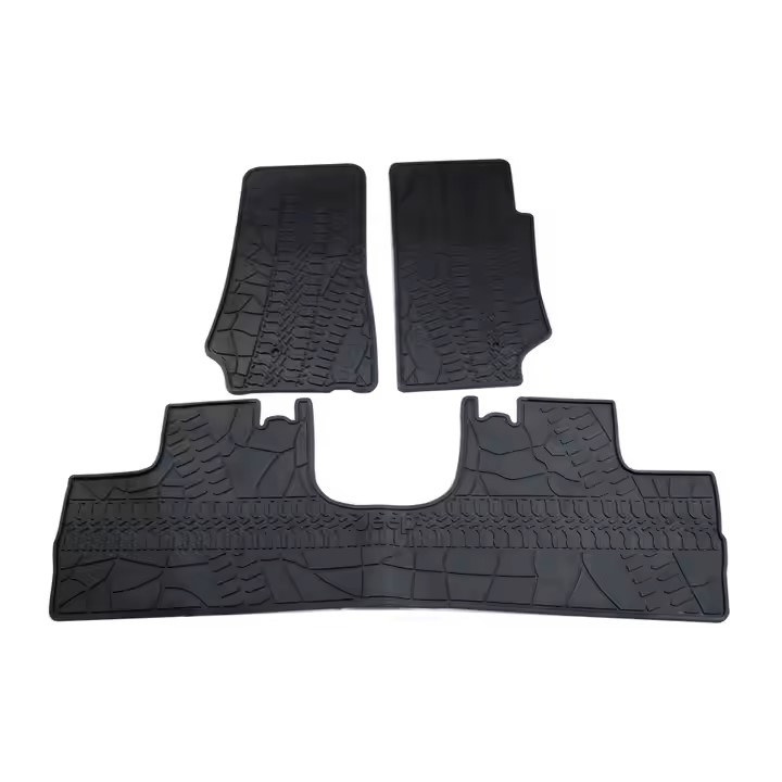 Komplet dywaników na podłogę Wrangler JK 07-18 4D