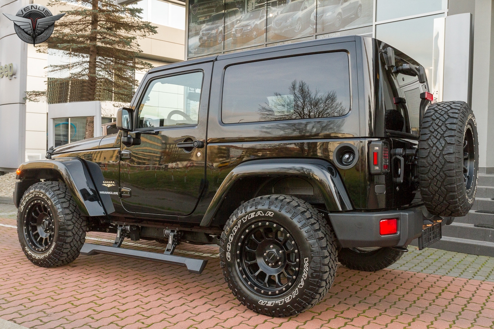 ELEKTRYCZNE STOPNIE BOCZNE JEEP WRANGLER JK 2 DRZWI 2007- - Image 4
