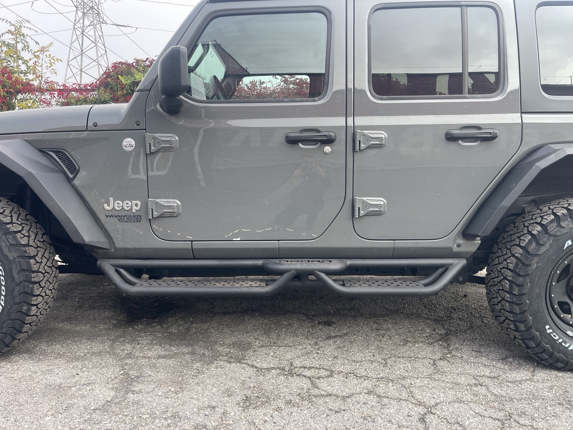 ORUROWANIE PROGI BOCZNE ROCK JEEP WRANGLER JK 4 DRZWI - obrazek 3