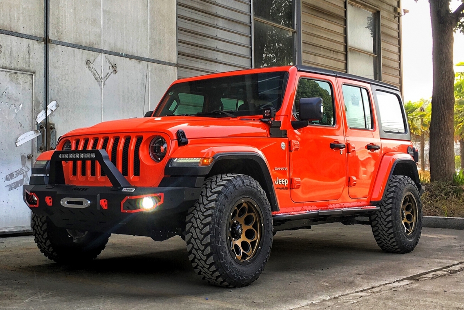 ZDERZAK PRZEDNI BRAVE JEEP WRANGLER JL 2018+ - Image 4