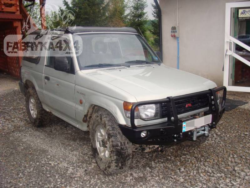 Zderzak przedni z bullbarem do Mitsubishi Pajero 2 1991-99 - obrazek 2