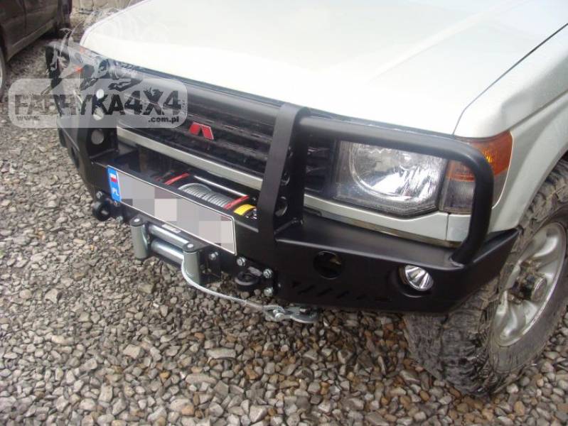 Zderzak przedni z bullbarem do Mitsubishi Pajero 2 1991-99 - obrazek 4