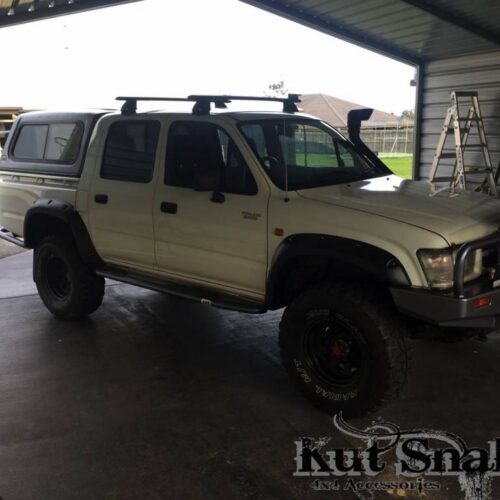 Poszerzenia błotników Toyota Hilux 167 1996-2004