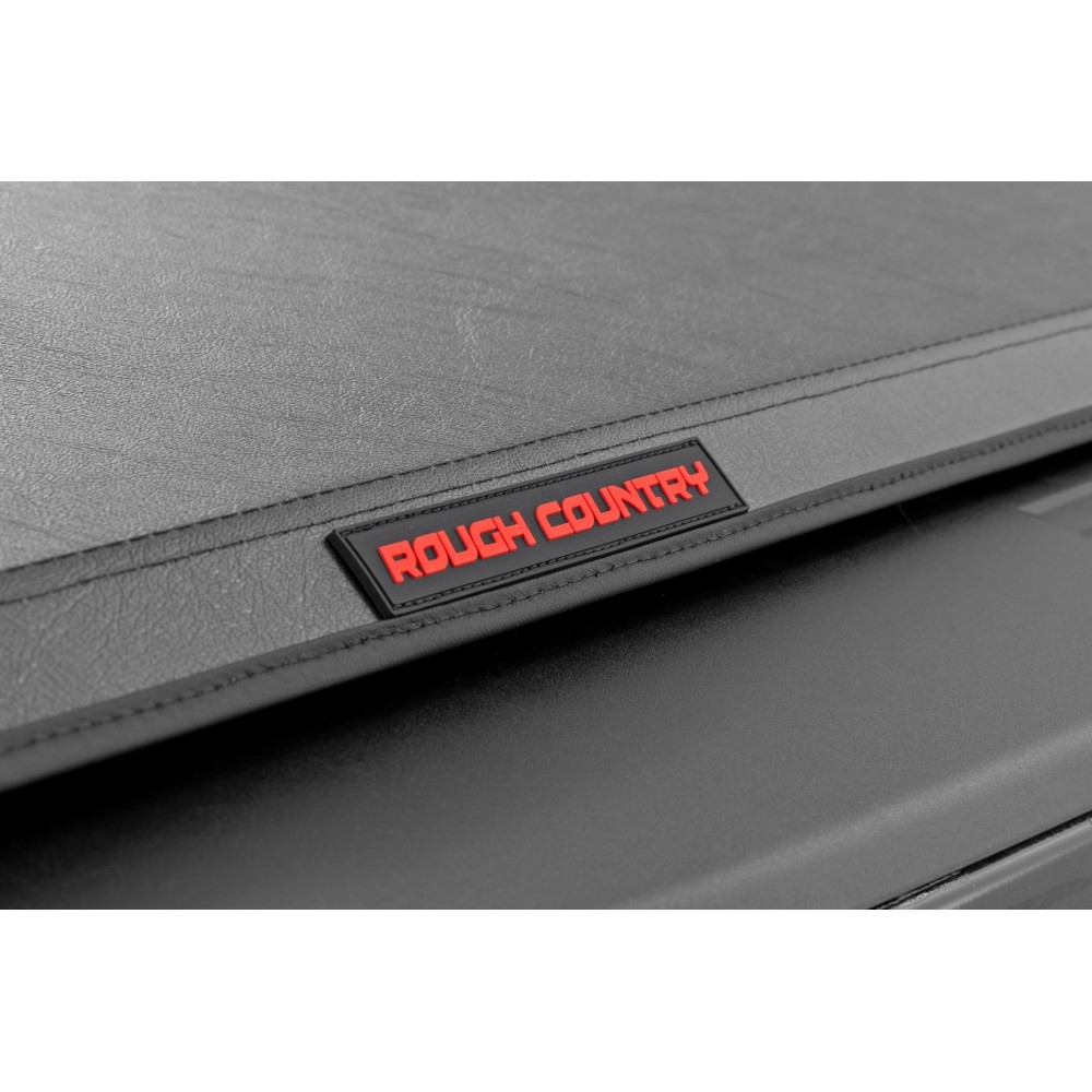 Miękka pokrywa paki tri-fold Rough Country 5'7" - Image 5