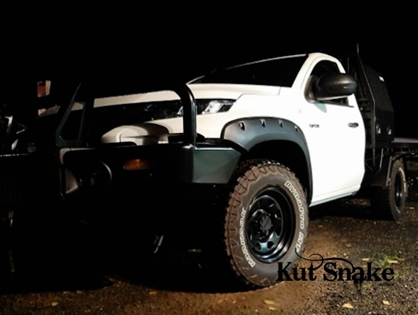 Poszerzenia błotników błotników Mitsubishi L200 MR 2018 -szerokość - 70mm