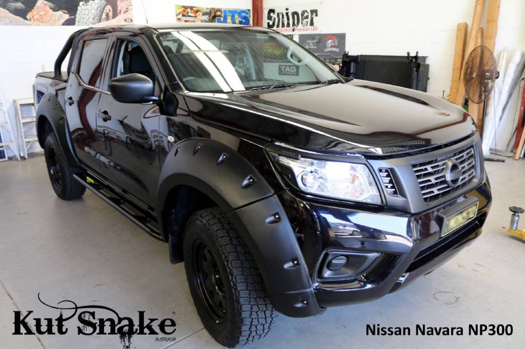 Poszerzenia błotników monster Nissan D23 Navara NP300 - szerokość 85mm AD-blue