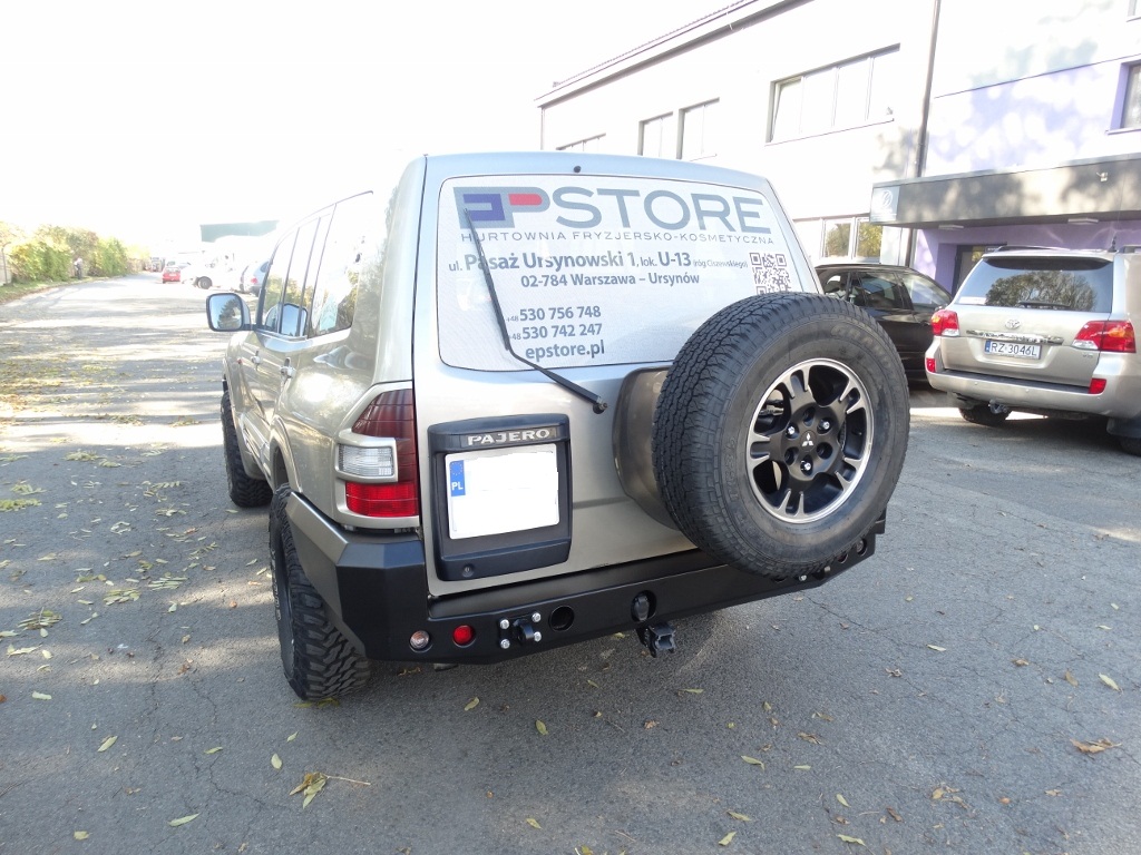 Zderzak stalowy tylny do Mitsubishi Pajero 4