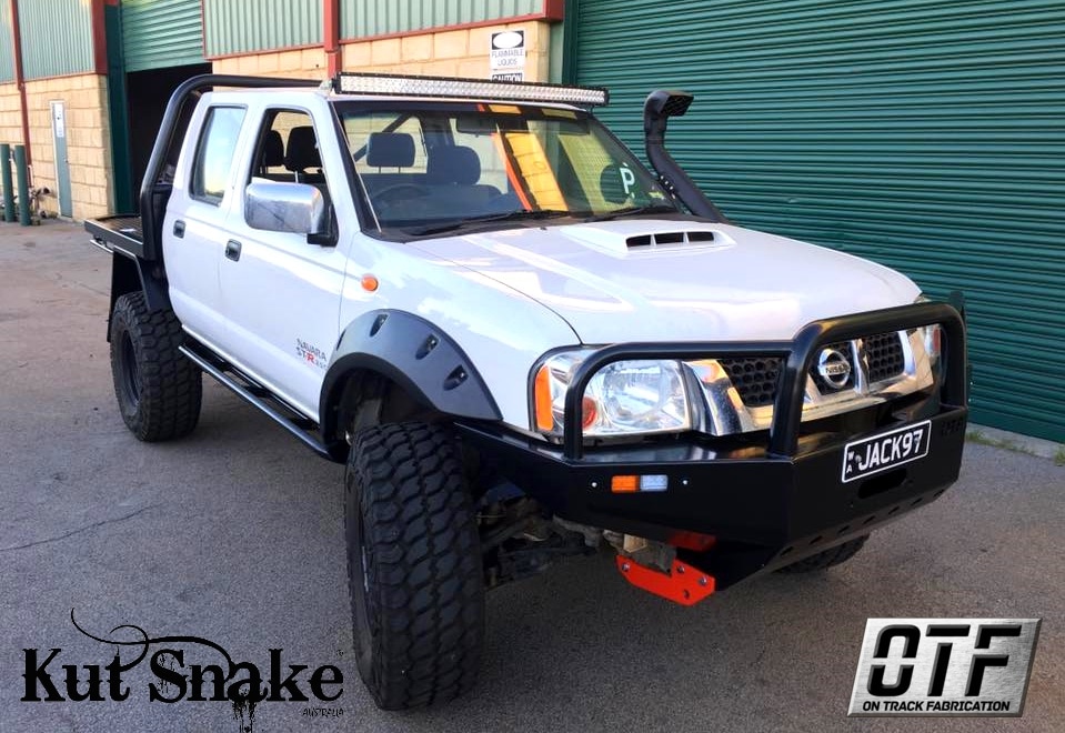Poszerzenia błotników Kut Snake Nissan Navara D22 - szerokość 80mm