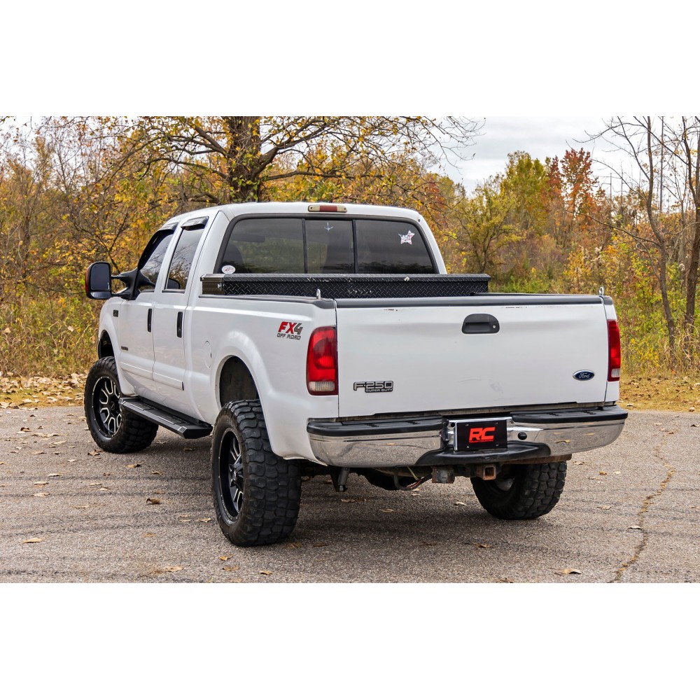 Progi, stopnie boczne aluminiowe Rough Country HD2 Crew Cab - Image 5