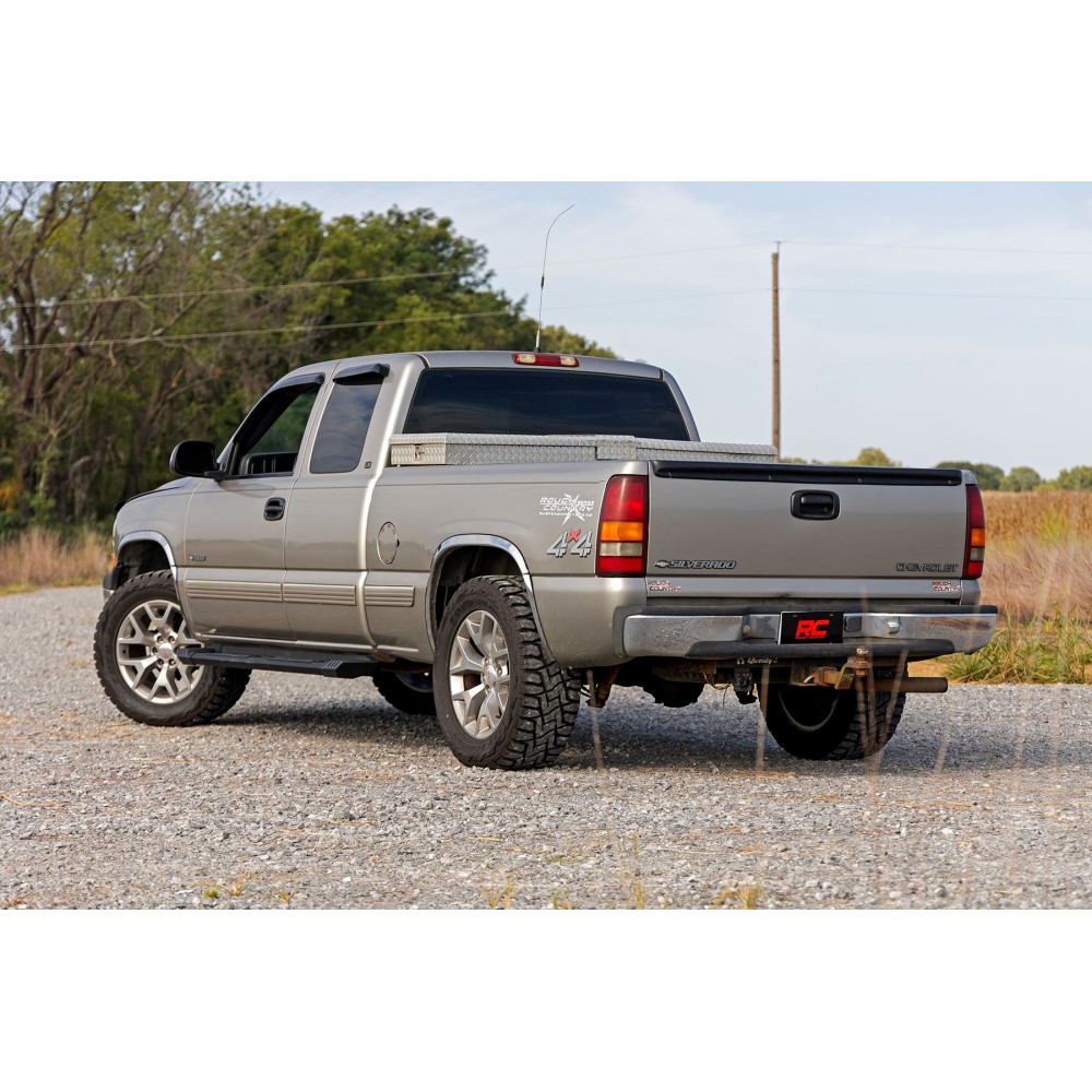 Progi, stopnie boczne aluminiowe Rough Country HD2 Extended Cab - Image 5