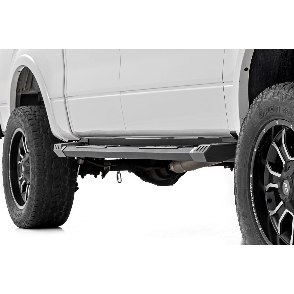 Progi, stopnie boczne aluminiowe Rough Country HD2 SuperCrew Cab - Image 3