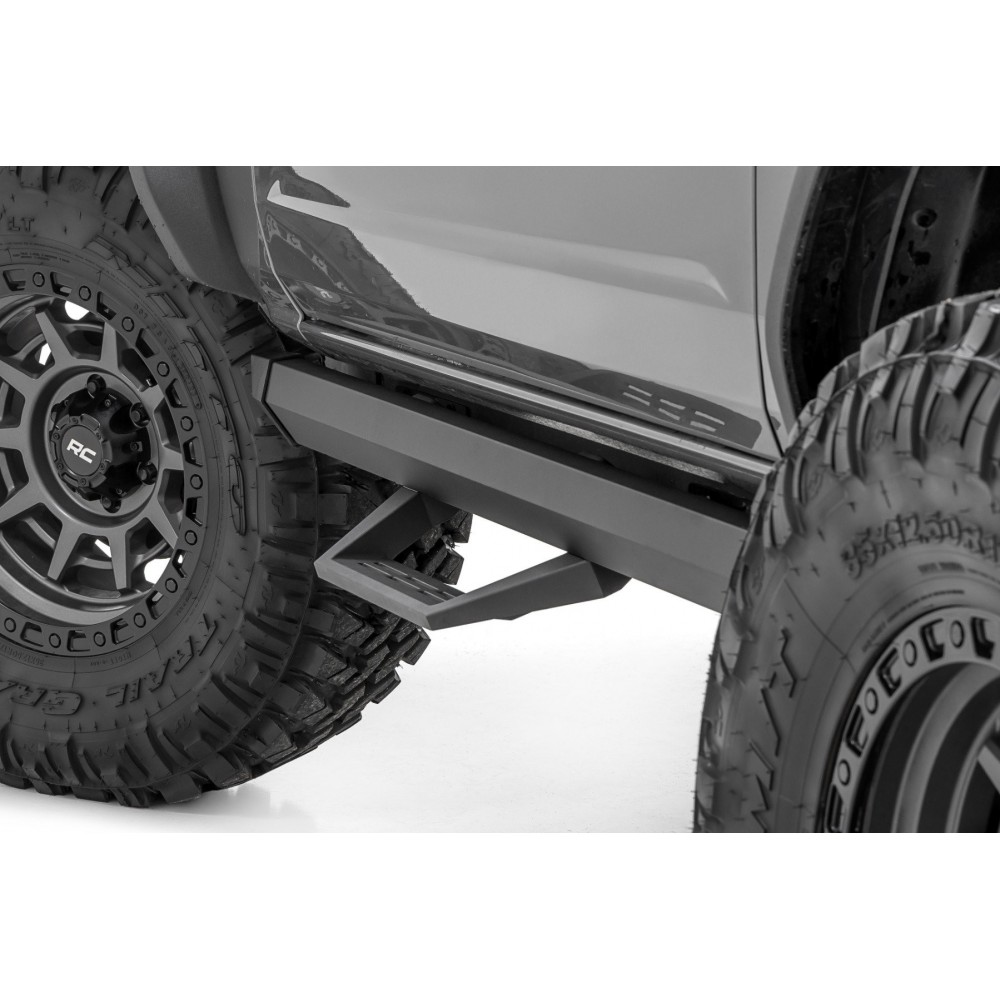 Progi, stopnie boczne regulowane aluminiowe Rough Country SRL2
