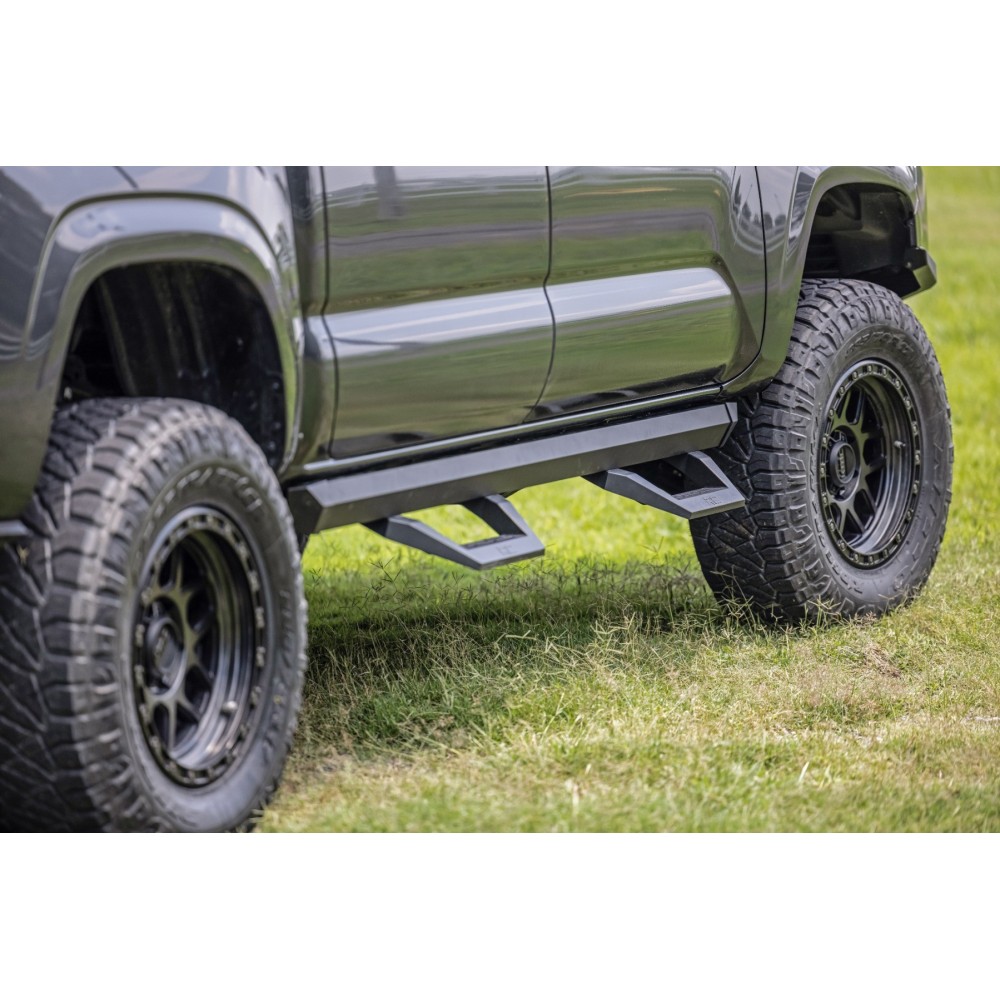 Progi, stopnie boczne regulowane aluminiowe Rough Country SRX2 Double Cab - Image 6