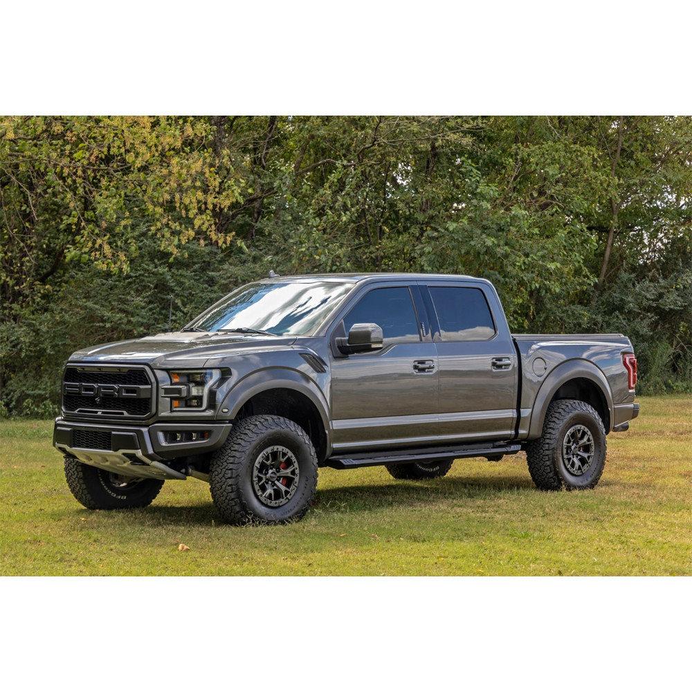 Progi, stopnie boczne Rough Country HD2 SuperCrew Cab - obrazek 8