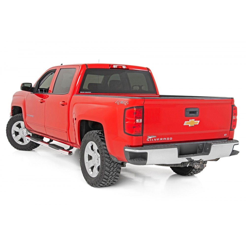 Progi, stopnie boczne srebrne Rough Country Oval Nerf Steps Crew Cab - obrazek 2