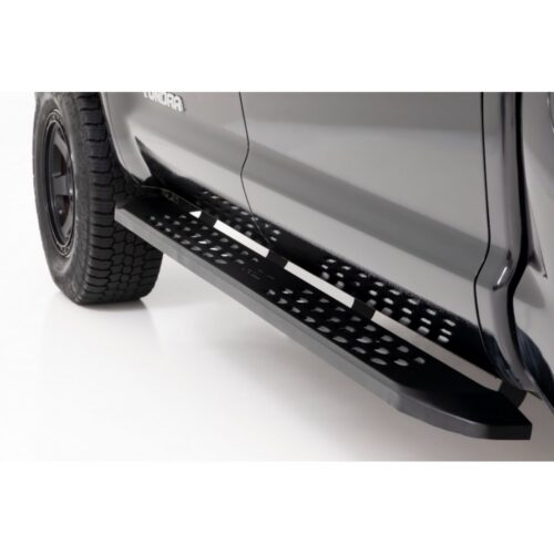 Progi, stopnie Rough Country RPT2 Crew Cab