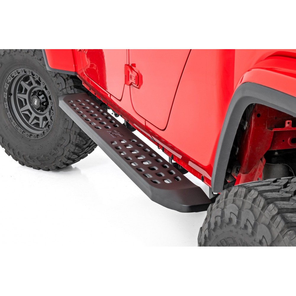 Progi, stopnie Rough Country RPT2
