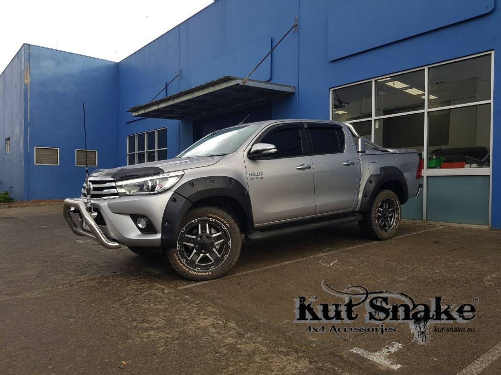 Poszerzenia błotników Toyota Hilux Rocco 2019+ szerokość - 75mm