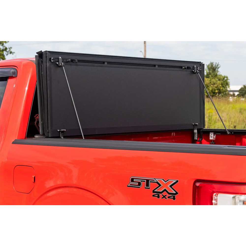 Twarda pokrywa paki tri-fold flip up Rough Country 5'7" - Image 14