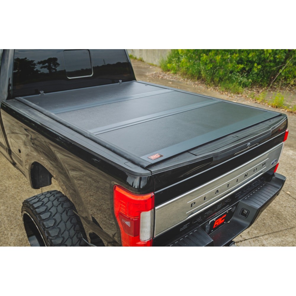 Twarda pokrywa paki tri-fold niski profil Rough Country 6'10" - obrazek 5