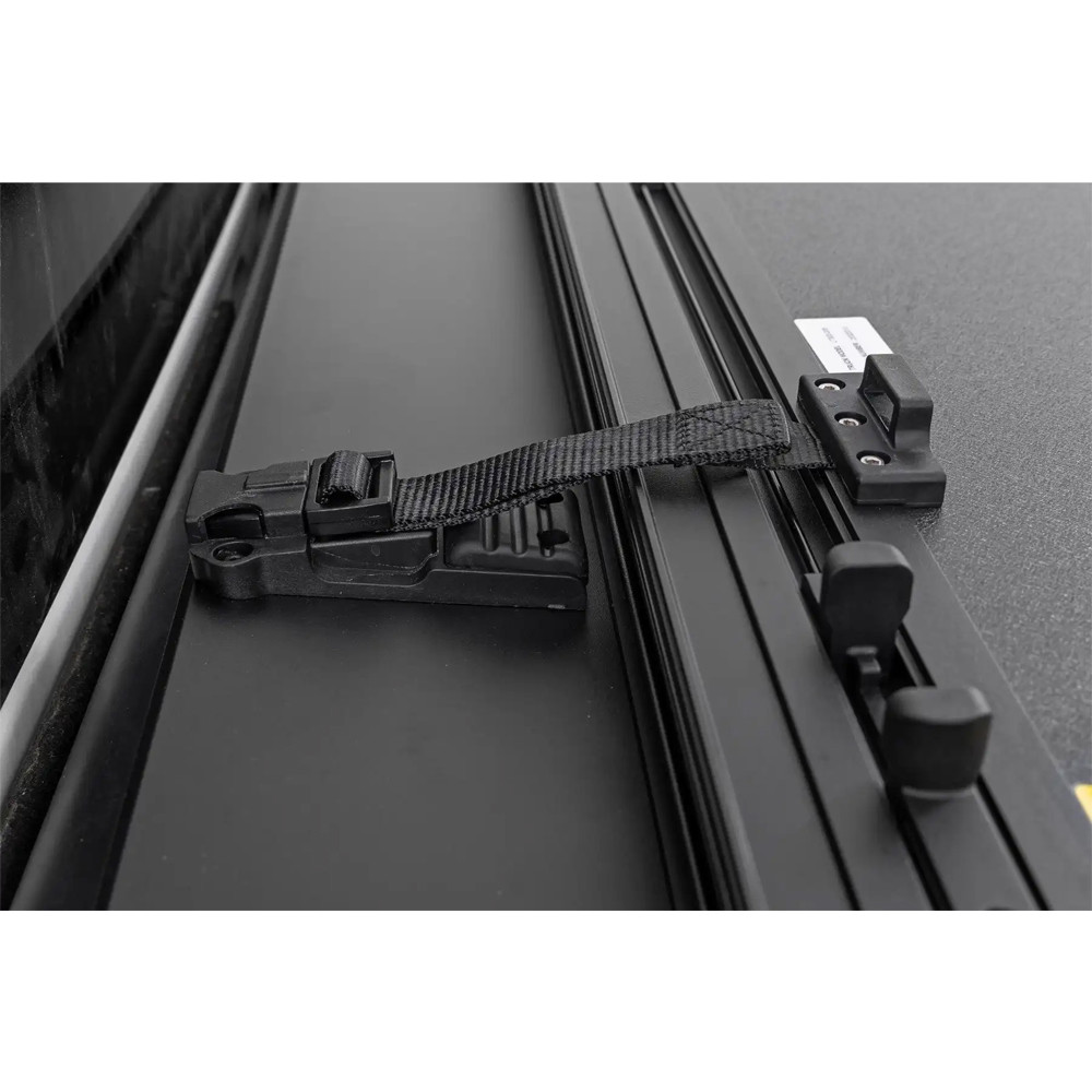 Twarda pokrywa paki tri-fold niski profil Rough Country 6'10" - Image 9