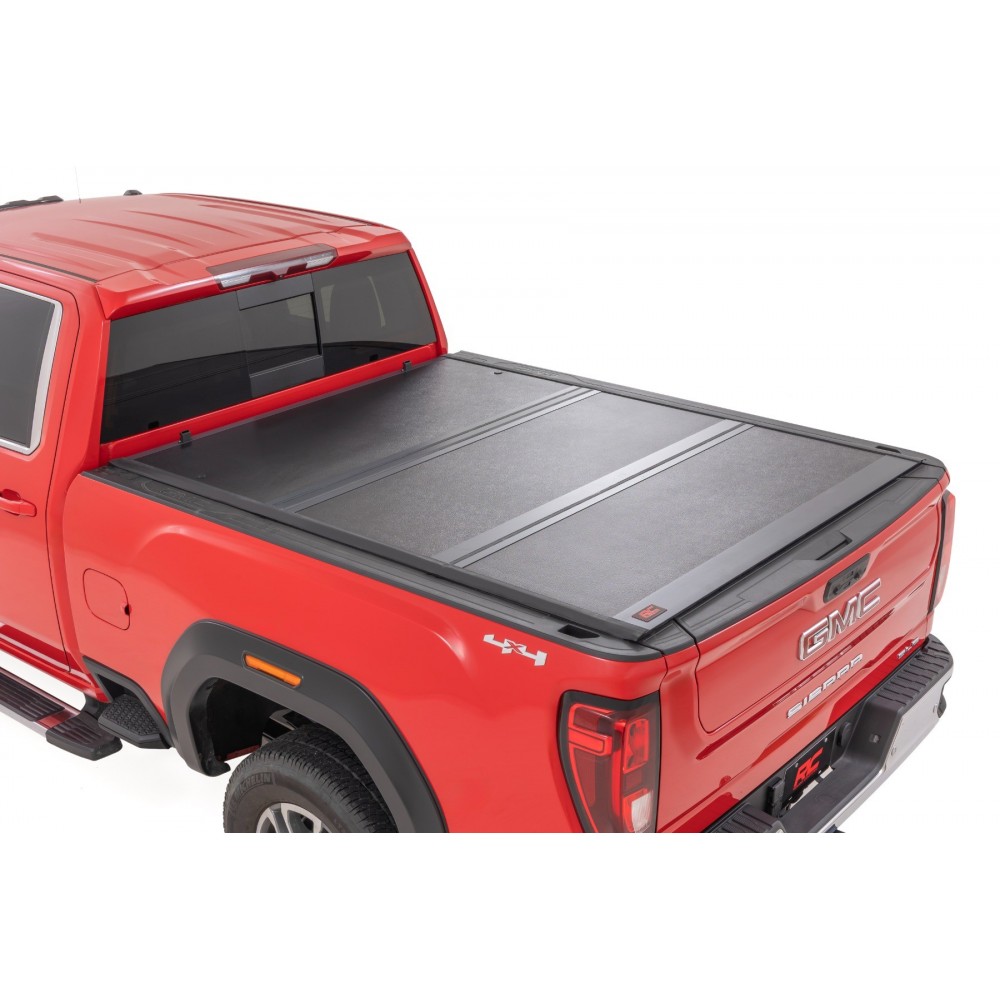 Twarda pokrywa paki tri-fold niski profil Rough Country 6'9"
