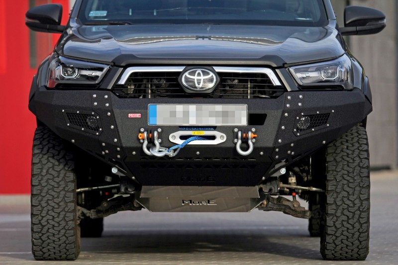 ZDERZAK PRZEDNI MORE4x4 TOYOTA HILUX REVO - Image 3