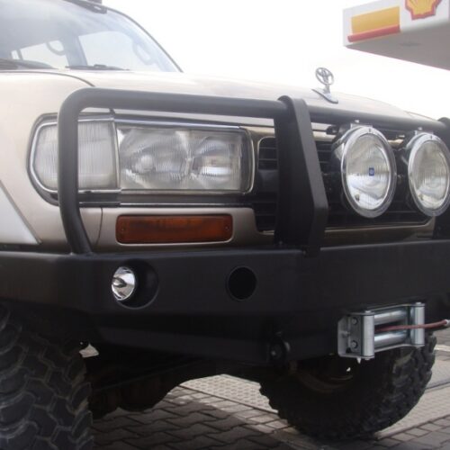 Zderzak stalowy przedni do Toyota HDJ-80