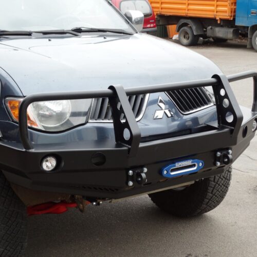 Zderzak stalowy przedni do Mitsubishi L200 2005-