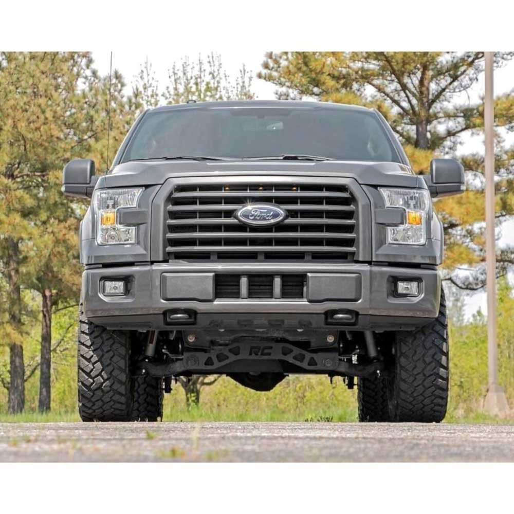 Zestaw zawieszenia Rough Country Lift 4" - Image 4