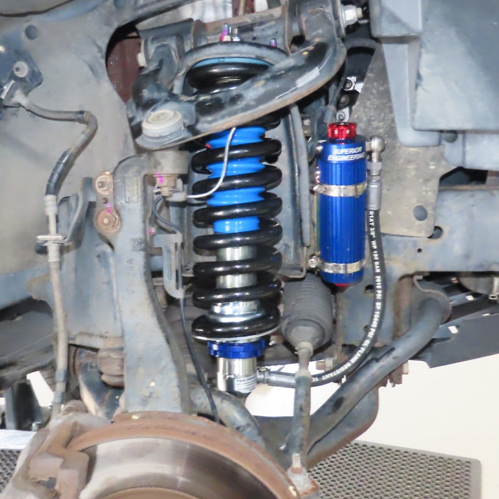 Front left nitro Coilover Superior Engineering 2.0 Reservoir Adjustable Lift 2-4" - Image 2