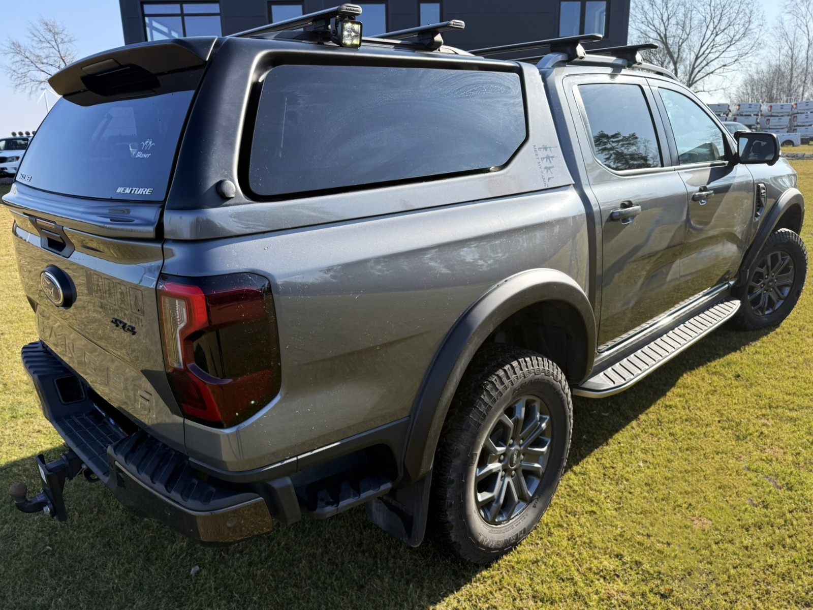 Zabudowa Paki PREMIUM hardtop VENTURE - FORD RANGER 2022+ Raptor, Platinum, Wildtrak