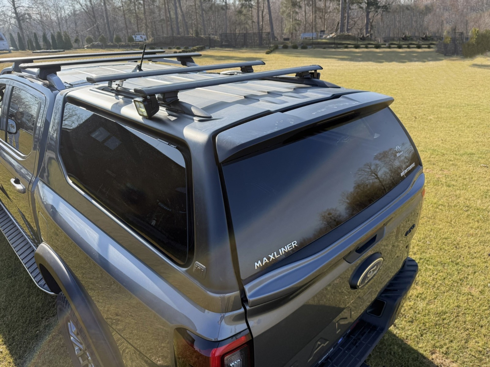 Zabudowa Paki PREMIUM hardtop VENTURE - FORD RANGER 2022+ Raptor, Platinum, Wildtrak - obrazek 4