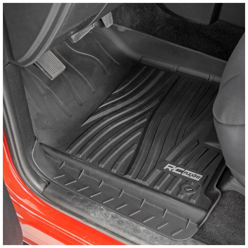 Dywaniki na podłogę przód i tył Rough Country Flex-Fit Crew Cab - obrazek 2