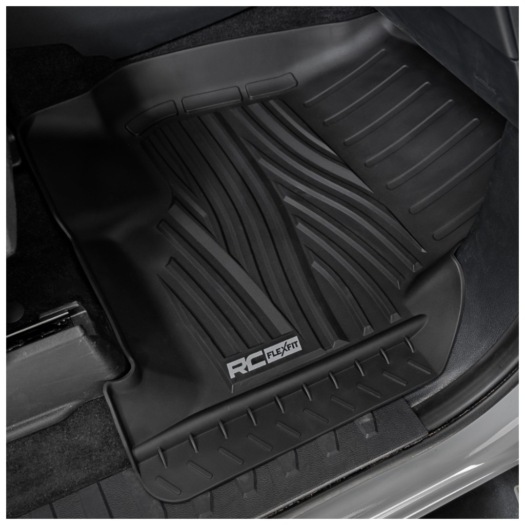 Dywaniki na podłogę przód i tył Rough Country Flex-Fit Crew Cab - obrazek 3