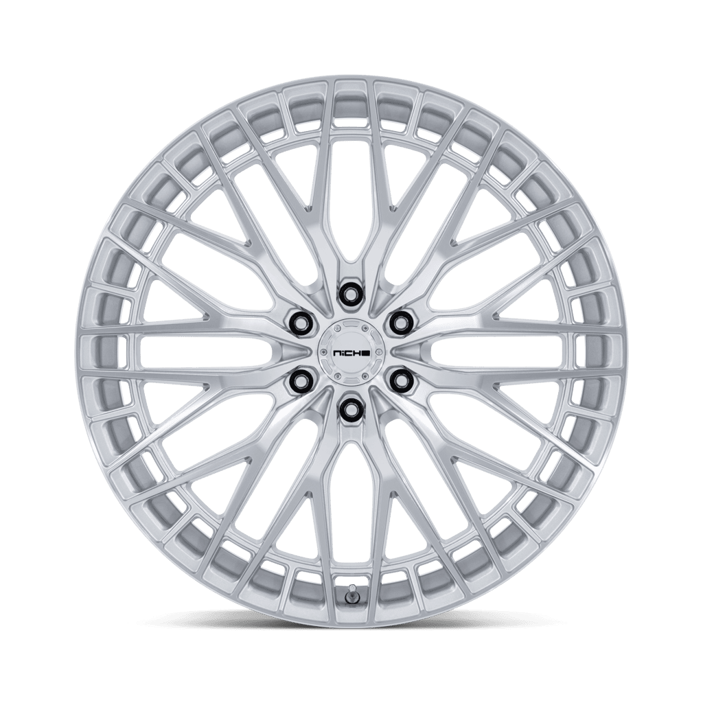 Felga aluminiowa NC288 GENOA Gloss Silver W/ Machined Face NICHE ROAD WHEELS - obrazek 2