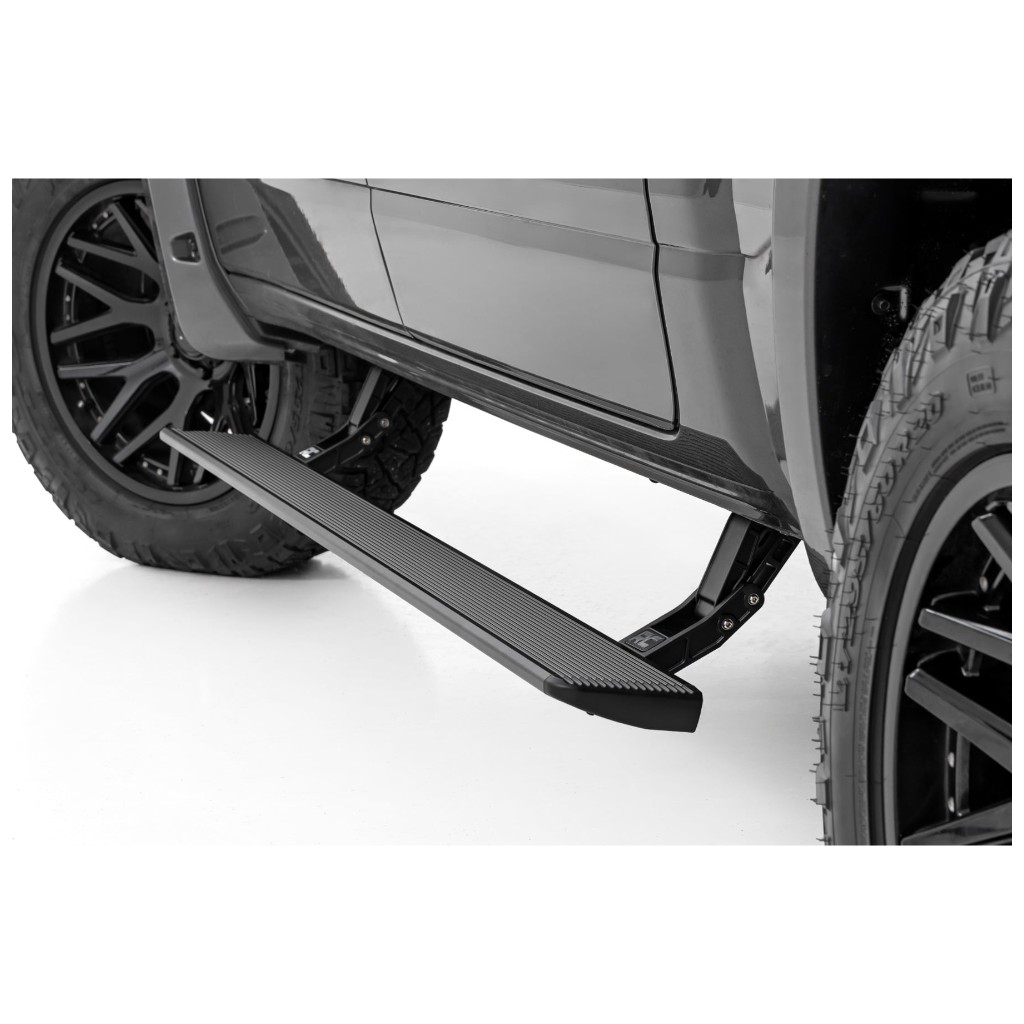 Progi elektryczne HT-Series Rough Country Crew Cab