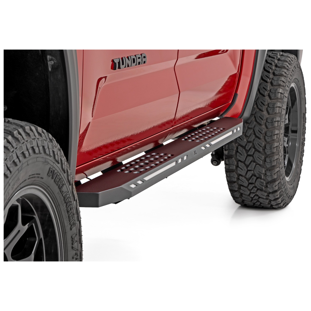 Progi, stopnie boczne Rough Country AC2 CrewMax