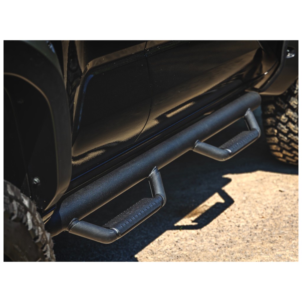 Progi, stopnie boczne Rough Country Nerf Steps - obrazek 2