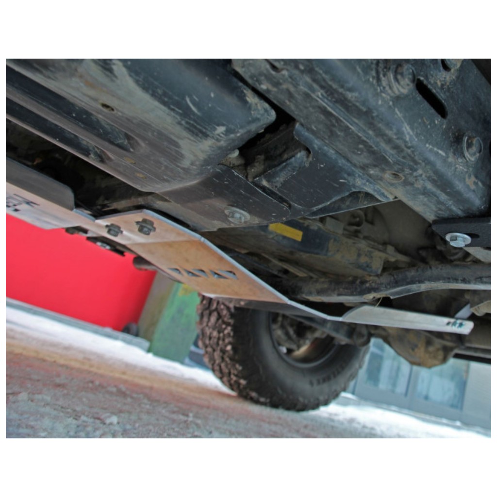 Zestaw aluminiowych płyt osłonowych 2.0L / 2.2L MorE 4x4 - Image 2
