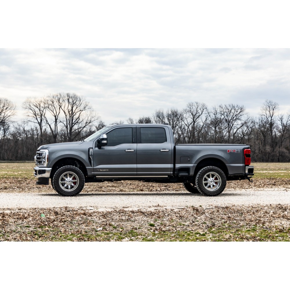 Zestaw zawieszenia Rough Country Lift 2" - obrazek 5