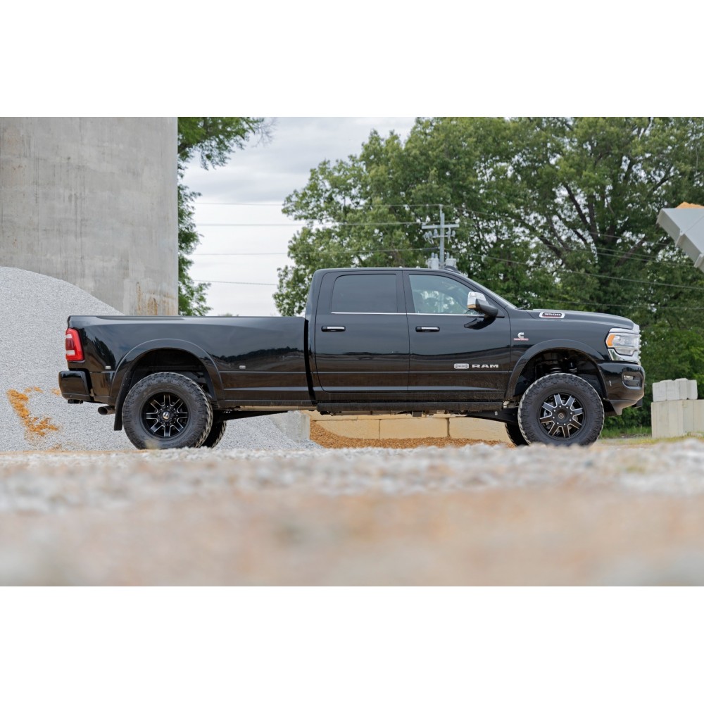 Zestaw zawieszenia Rough Country Lift 5" Diesel - obrazek 3