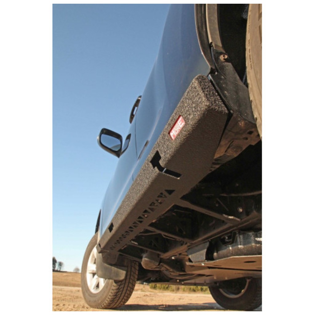 Progi boczne montowane do ramy z punktami podparcia Hi-Lift MorE 4x4 LWB - Image 5