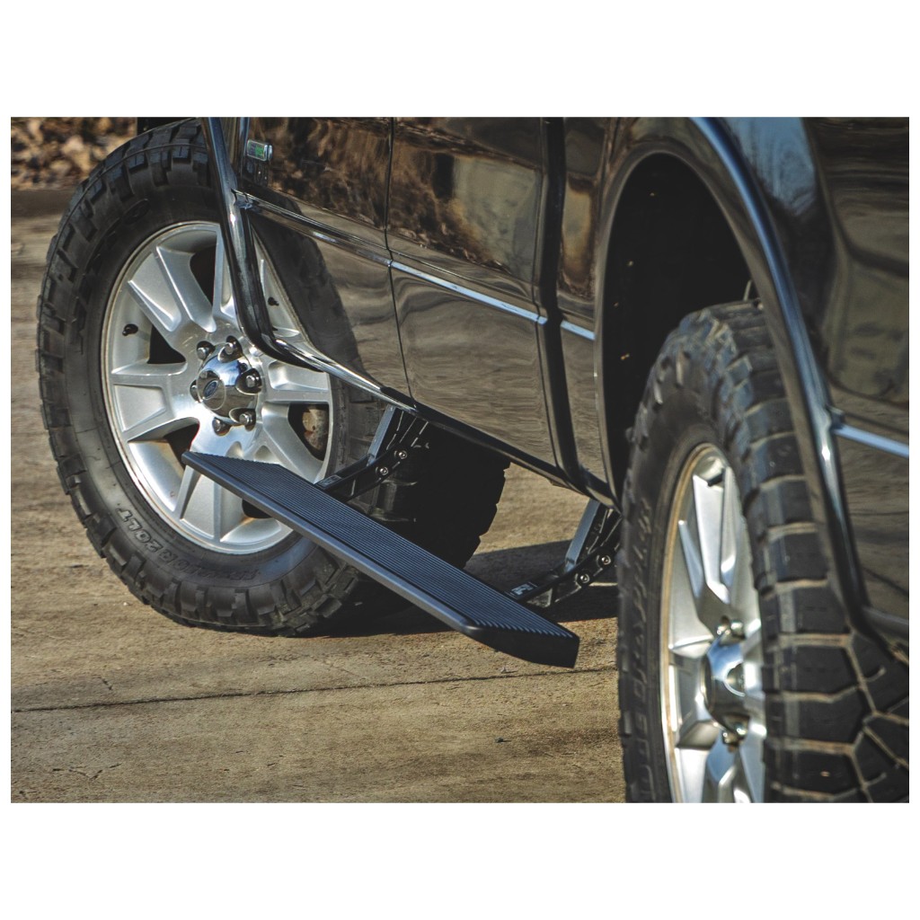Progi elektryczne HT-Series Rough Country Crew Cab - obrazek 4
