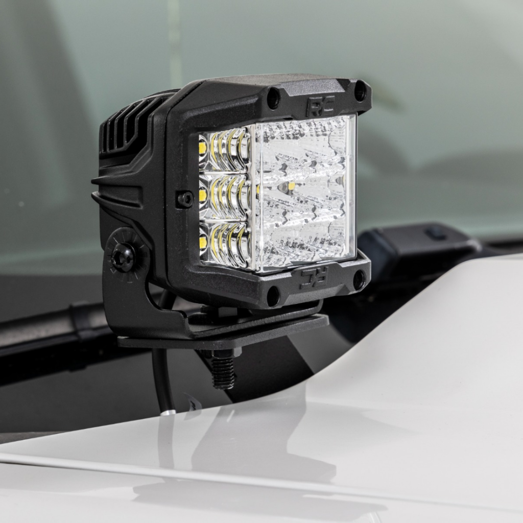 Zestaw lamp 2" LED Spot Beam doświetlających Rough Country Black Series - Image 5